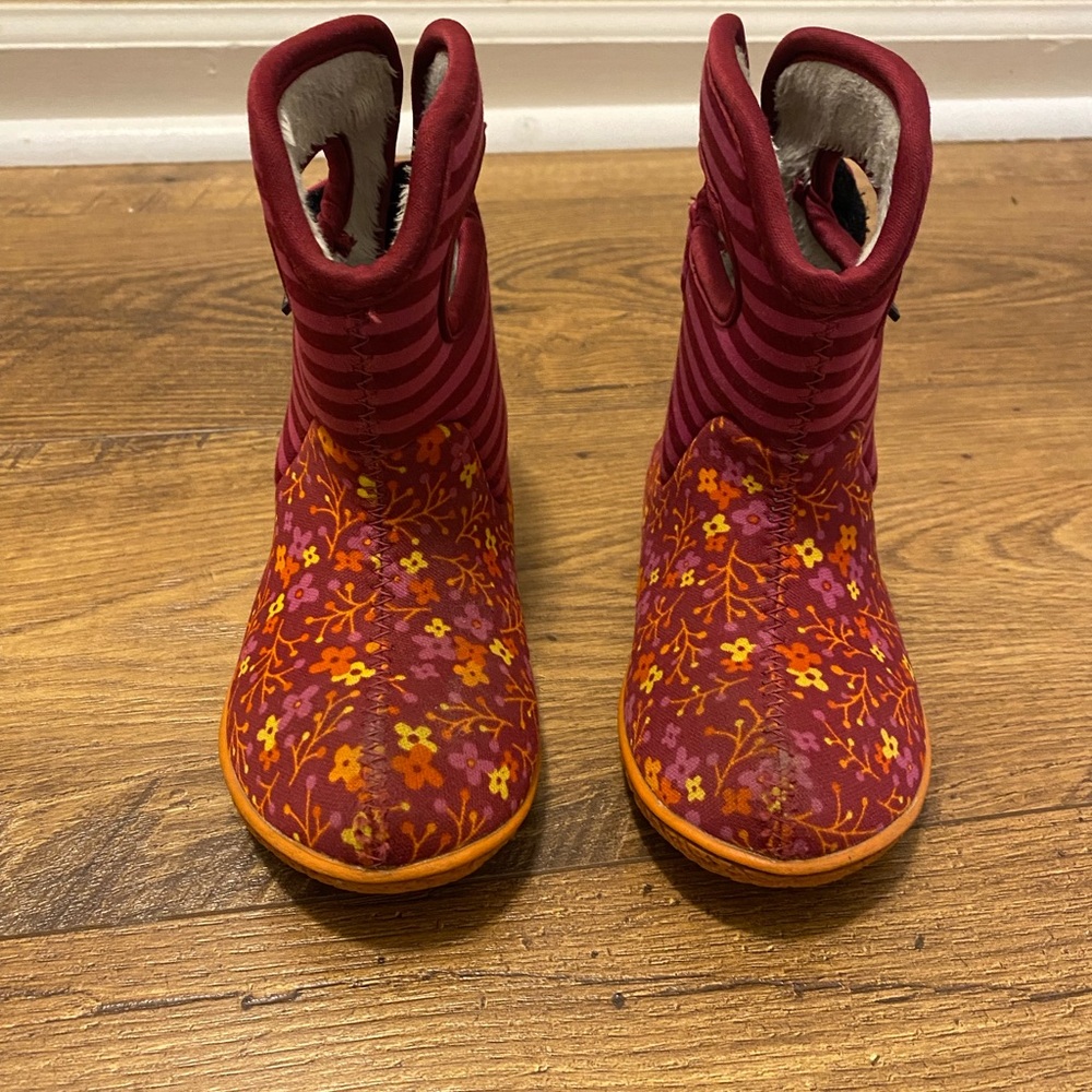 Bogs Waterproof Floral Boots - Picture 3 of 4